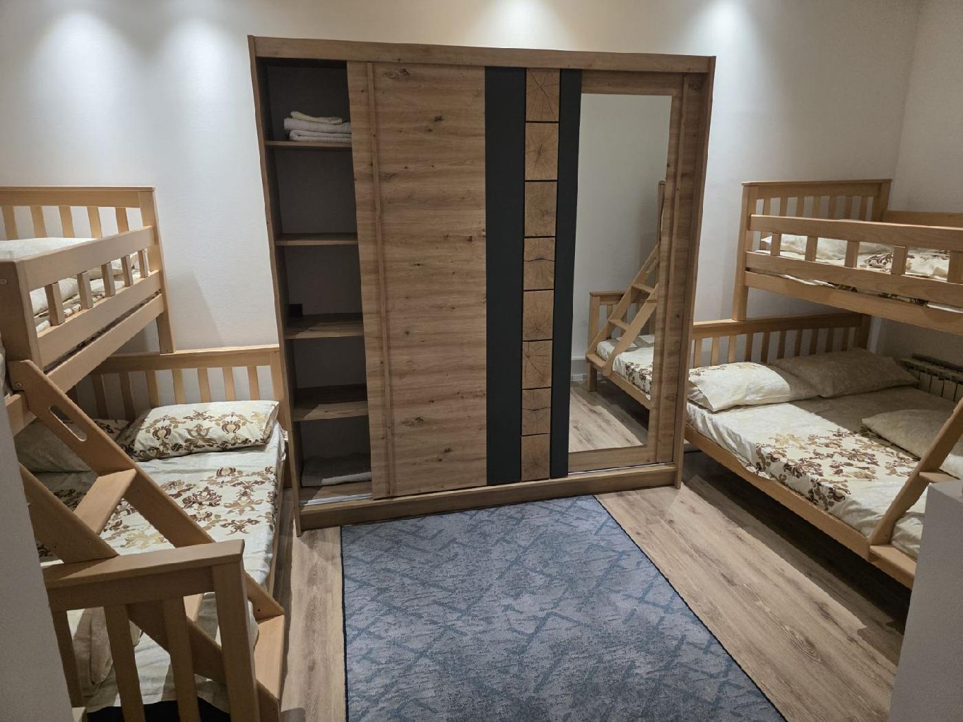 APARTMAN MARSHAL 