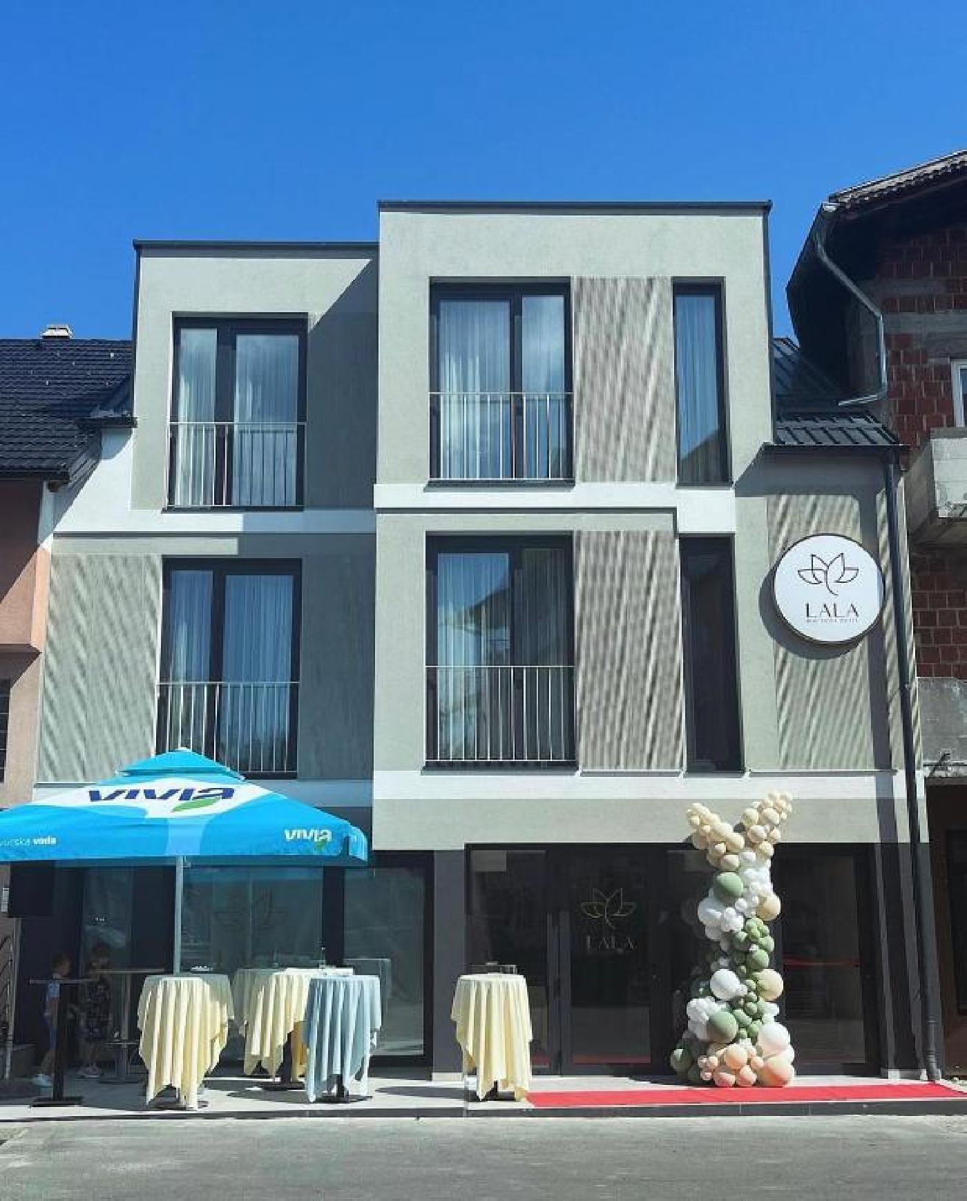 BOUTIQUE HOTEL LALA 